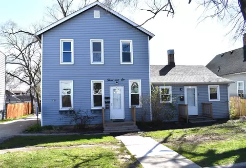 1006 N Hickory St, Joliet, IL 60435