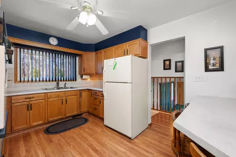 Kitchen - 3709 9th Ave, Moline, IL 61265 photo 3 of 5