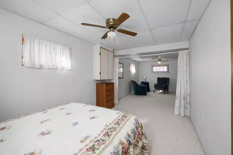 Bedroom - 3709 9th Ave, Moline, IL 61265 photo 4 of 7