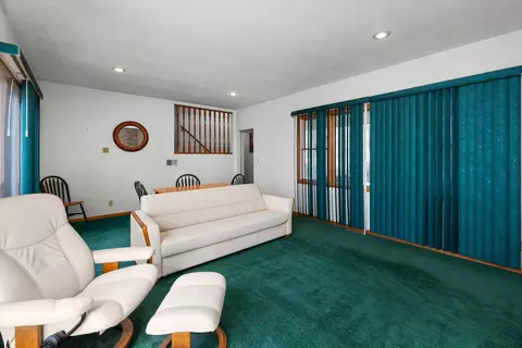 Living - 3709 9th Ave, Moline, IL 61265 photo 5 of 7