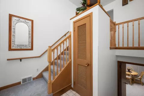 Entry Way - 3709 9th Ave, Moline, IL 61265 photo 2 of 2