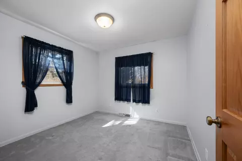 Bedroom - 3709 9th Ave, Moline, IL 61265 photo 1 of 7