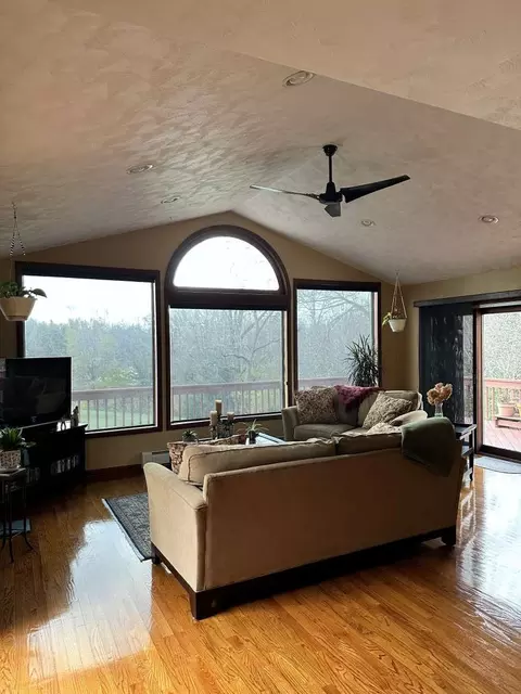 11 Marty Ln, Macomb, IL 61455 photo 7