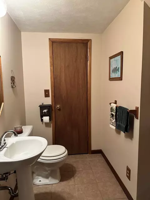 11 Marty Ln, Macomb, IL 61455 photo 18