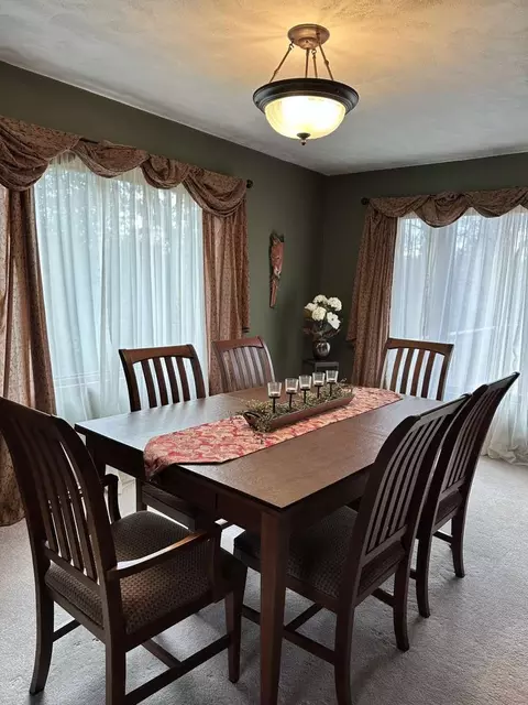 11 Marty Ln, Macomb, IL 61455 photo 8