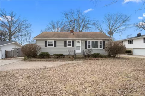Undisclosed, North Aurora, IL 60542