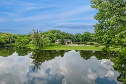 17 N396 Binnie Lakes Trl, Dundee, IL 60118