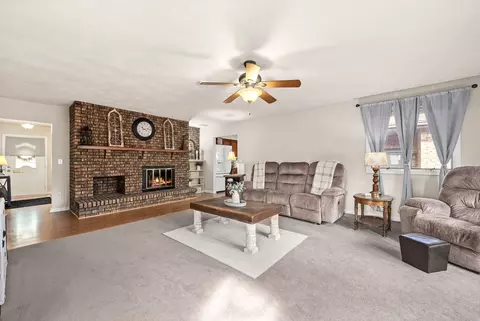 Other - 85 Carriage Dr, Morris, IL 60450 photo 4 of 8
