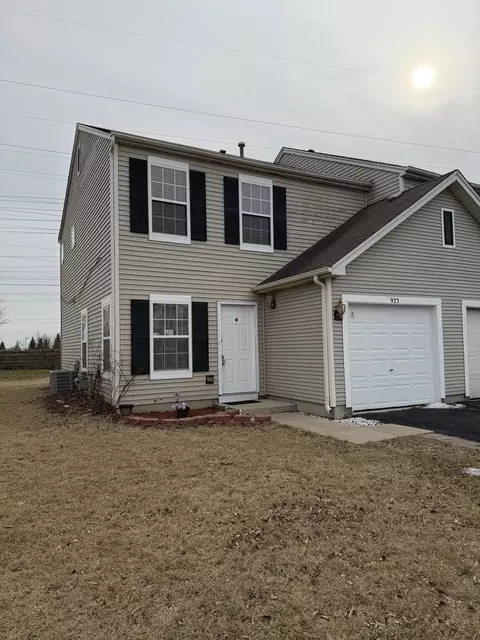 923 E Savannah Dr, Romeoville, IL 60446