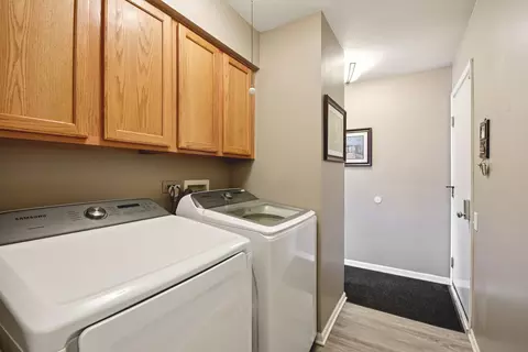Other - 521 Ivory Ln, Bartlett, IL 60103 photo 2 of 5