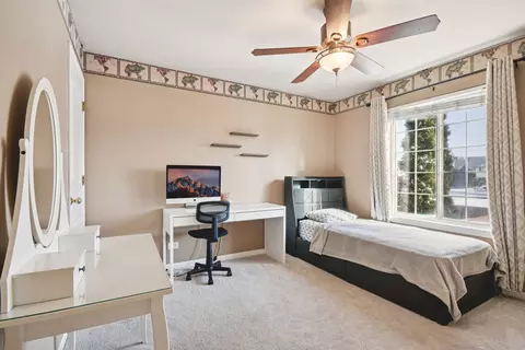 Bedroom - 521 Ivory Ln, Bartlett, IL 60103 photo 3 of 4