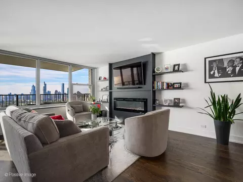 Living - 400 E Randolph St #3715, Chicago, IL 60601 photo 1 of 6