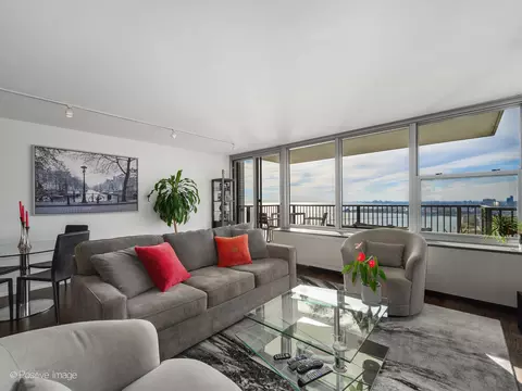 Living - 400 E Randolph St #3715, Chicago, IL 60601 photo 6 of 6