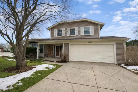 1030 Lilac Ct, Libertyville, IL 60048