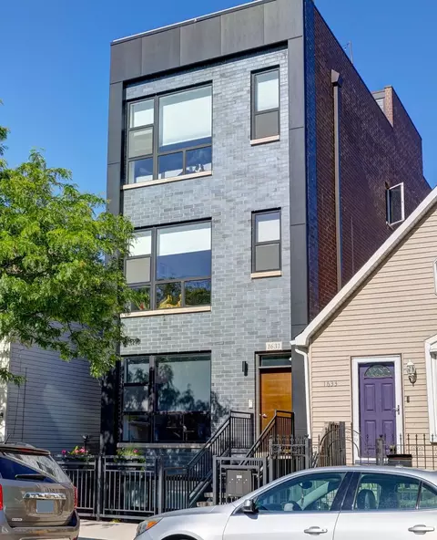 1631 S Carpenter St #1, Chicago, IL 60608
