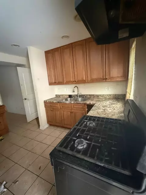 200 E 141st St, Dolton, IL 60419 photo 5