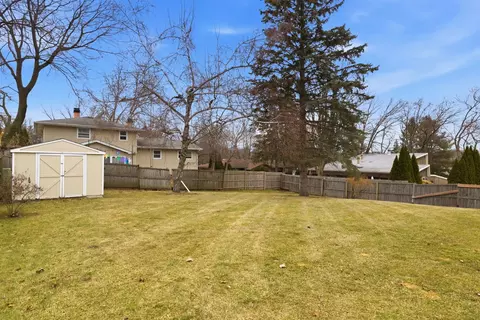 Exterior - 136 Mckinstry Dr, Elgin, IL 60123 photo 2 of 2