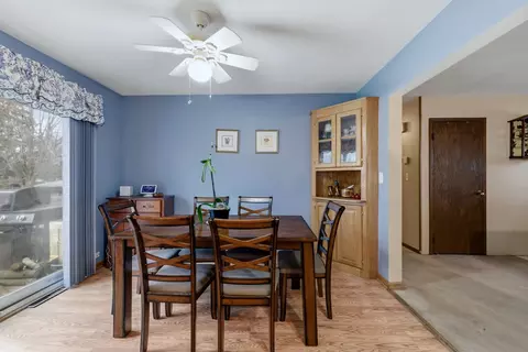 Dining - 136 Mckinstry Dr, Elgin, IL 60123 photo 2 of 2