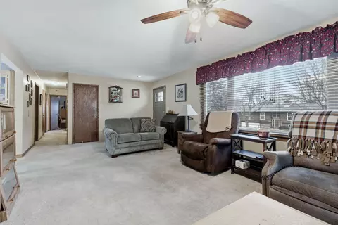 Living - 136 Mckinstry Dr, Elgin, IL 60123 photo 1 of 2