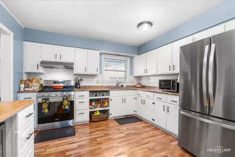 Kitchen - Undisclosed, Aurora, IL 60506 photo 2 of 4