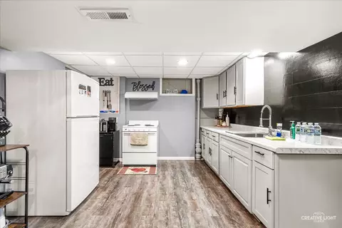 Kitchen - Undisclosed, Aurora, IL 60506 photo 4 of 4