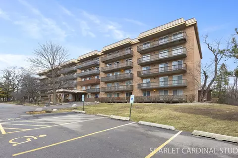 502 Redondo Dr #107, Downers Grove, IL 60516