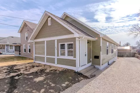 689 E Bluff St, Marseilles, IL 61341