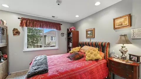 Bedroom - 550 Greystone Ln #A2, Wheeling, IL 60090 photo 2 of 2