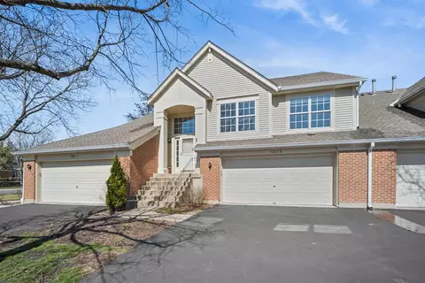 1701 Fairfax Cir #2, Bartlett, IL 60103