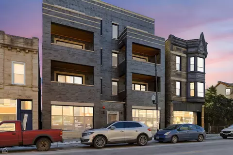 2913 W Belmont Ave #3A, Chicago, IL 60618