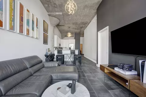 Living - 320 E 21st St #504, Chicago, IL 60616 photo 4 of 4