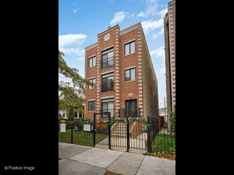 5058 N Kimball Ave #G, Chicago, IL 60625
