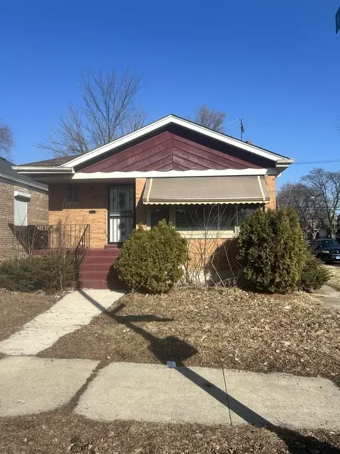 258 E 107th St, Chicago, IL 60628