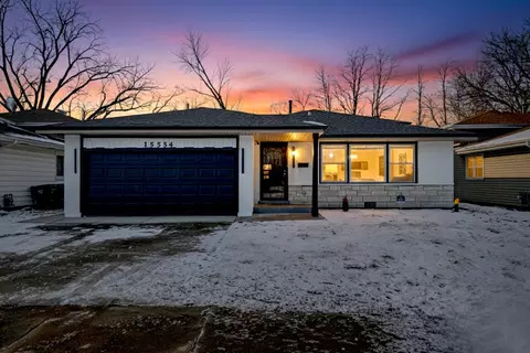 15554 S Park Ave, South Holland, IL 60473