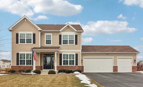 11723 Clark Ln, Huntley, IL 60142