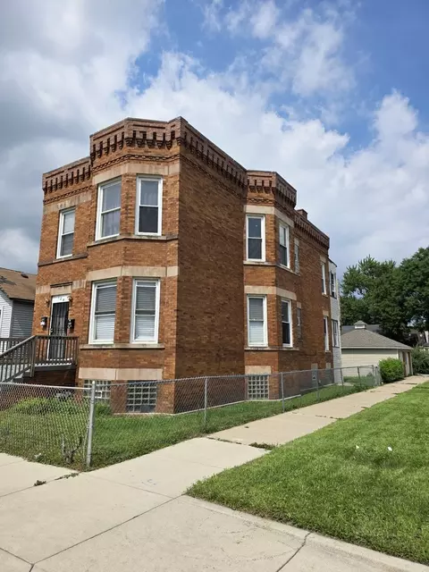 Exterior - 124 E 110th St, Chicago, IL 60628 photo 2 of 3