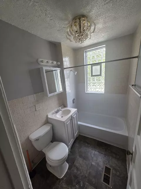 Bath - 124 E 110th St, Chicago, IL 60628 photo 1 of 1