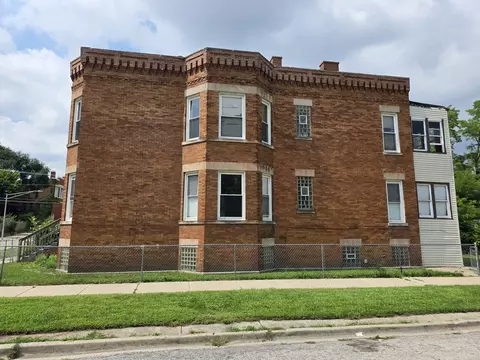 Exterior - 124 E 110th St, Chicago, IL 60628 photo 3 of 3