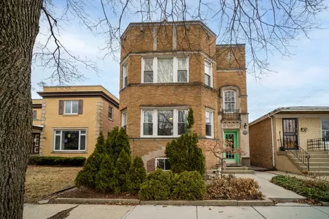 5940 N Bernard St, Chicago, IL 60659