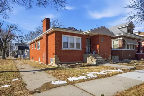8856 S Parnell Ave, Chicago, IL 60620