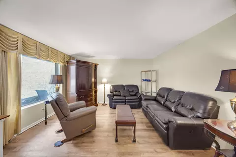 Living - 518 E 95th St, Chicago, IL 60619 photo 1 of 2