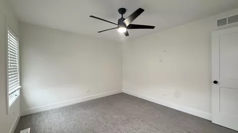 Bedroom - 417 W Pierce Rd, Itasca, IL 60143 photo 5 of 8