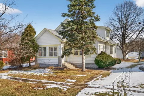 639 Dunbar St, Beecher, IL 60401
