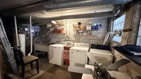 521 E 46th Pl, Chicago, IL 60653 photo 5