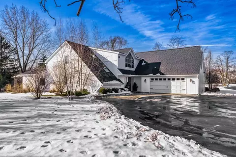 22563 N Ruth Ct, Kildeer, IL 60047