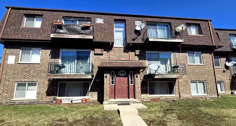 10467 Dearlove Rd #6, Glenview, IL 60025