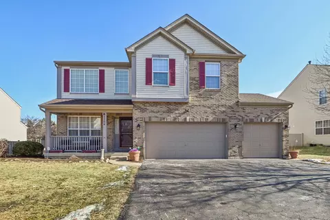 2208 Grand Pointe Trl, Aurora, IL 60503