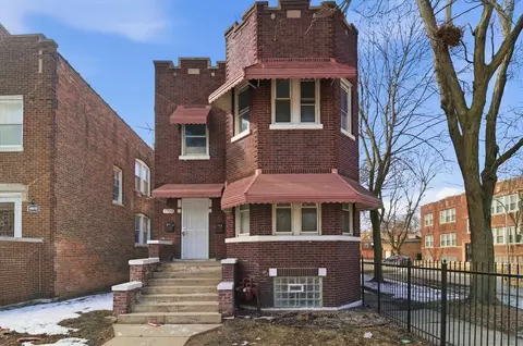 7700 S St Lawrence Ave, Chicago, IL 60619