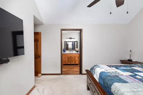 2062 Creekside Dr, Wheaton, IL 60189 photo 33