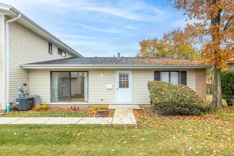 1426 Tonset Ln #0, Schaumburg, IL 60193